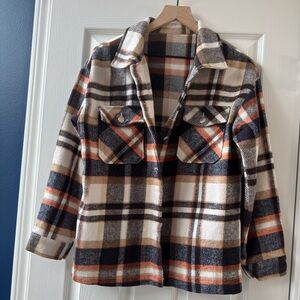 Cozy Plaid Button up Oversized Jacket Shacket lightweight medium